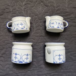 VTG Blue & White German Butter,Syrup, Sauce Warmers for Votive Tea Candles 2pc